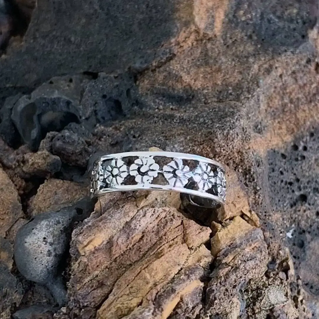 Sterling Flowers Toe Ring
