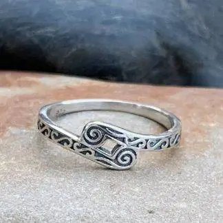 Sterling Ring Esses & Spirals