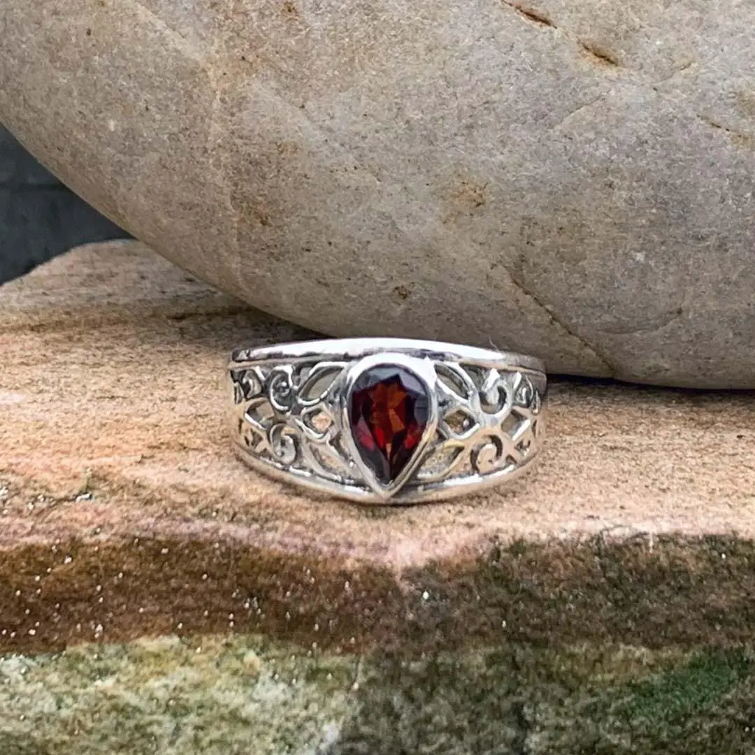 Sterling Silver Filigree Ring with Teardrop Garnet