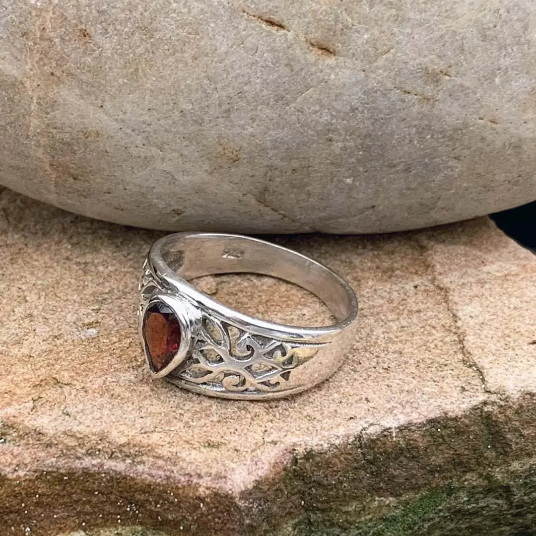Sterling Silver Filigree Ring with Teardrop Garnet