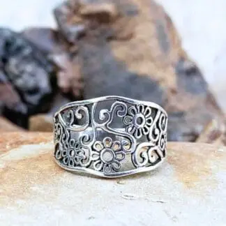 Sterling Wide Floral Ring