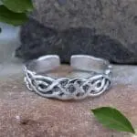 an image of a sterling silver Celtic knot adjustable toe ring