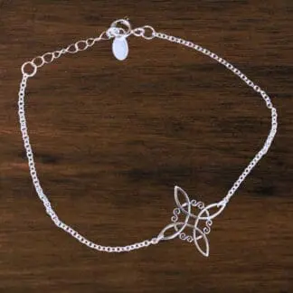 an image of aSterling Silver Celtic Knot Bracelet