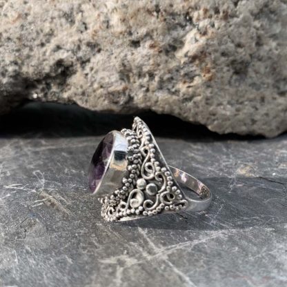 Amethyst Sterling Oval Ring - Image 3