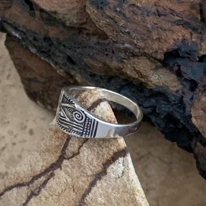 Eye of Horus Ring