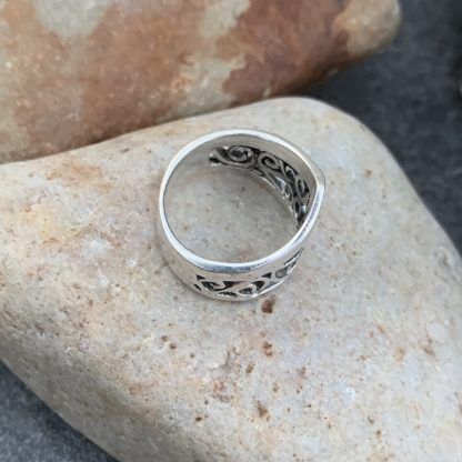 Sterling Wide Pointer Ring