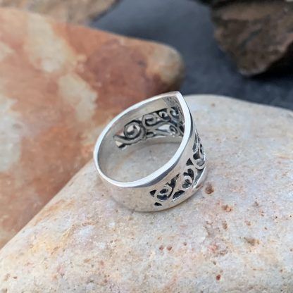 Sterling Wide Pointer Ring