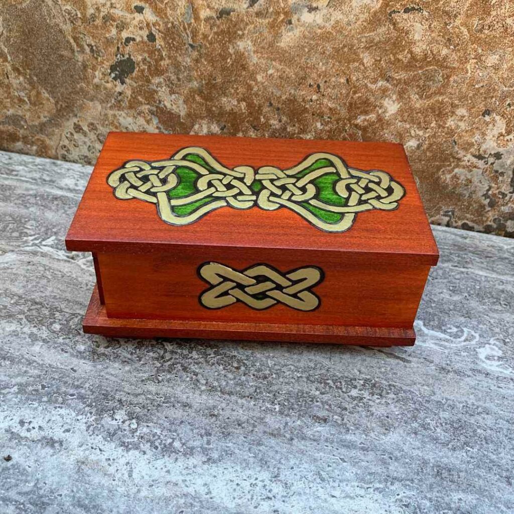 Celtic Secret Sliding Box - Gle-good Living Essentials