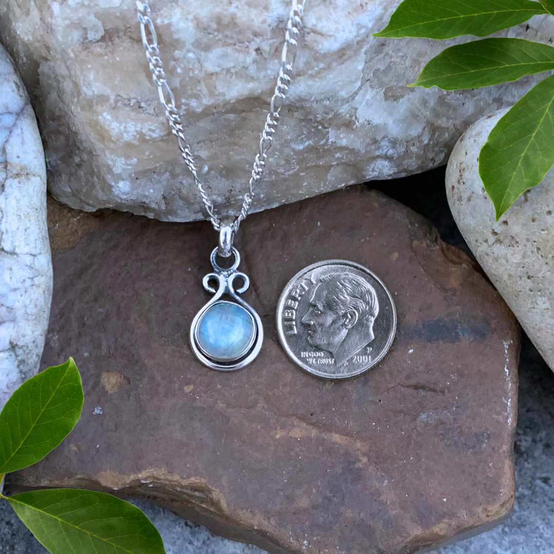 Round on sale moonstone pendant