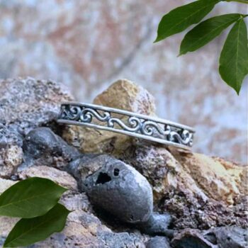 Dainty Filigree Silver Ring