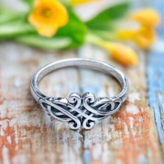 an image of aSterling Silver Dainty Celtic Knot Ring