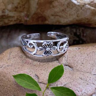an image of a Filigree-Flower Sterling Toe Ring