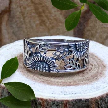 an image of a filigree Sterling Sunflower Band Ring