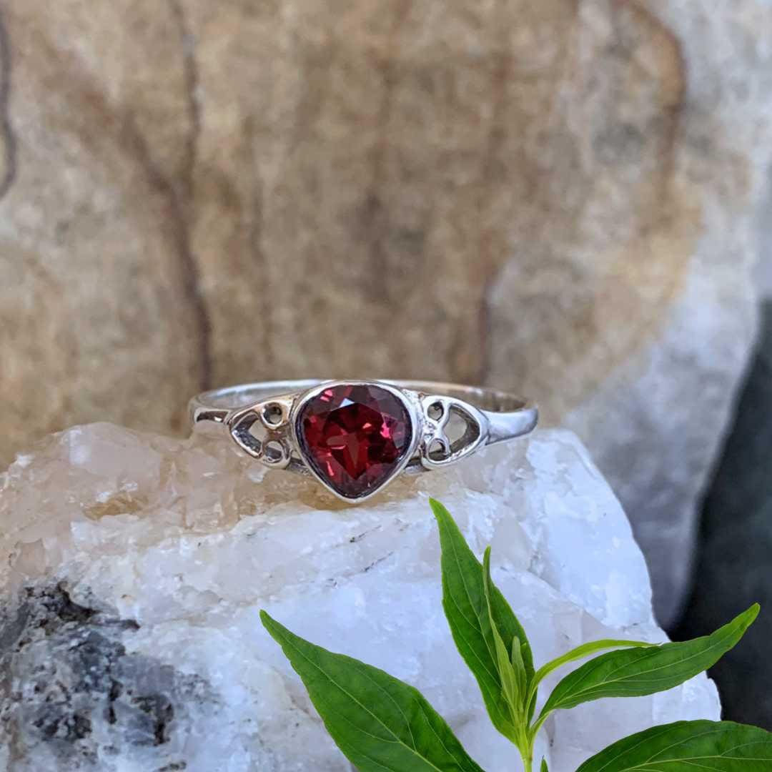 an image of a Dainty Sterling Silver Garnet Heart Ring