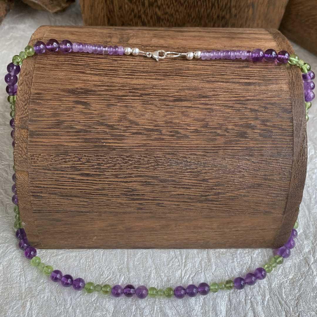 an image of a Amethyst and Peridot Beaded Necklace showing the sterling silver clasp