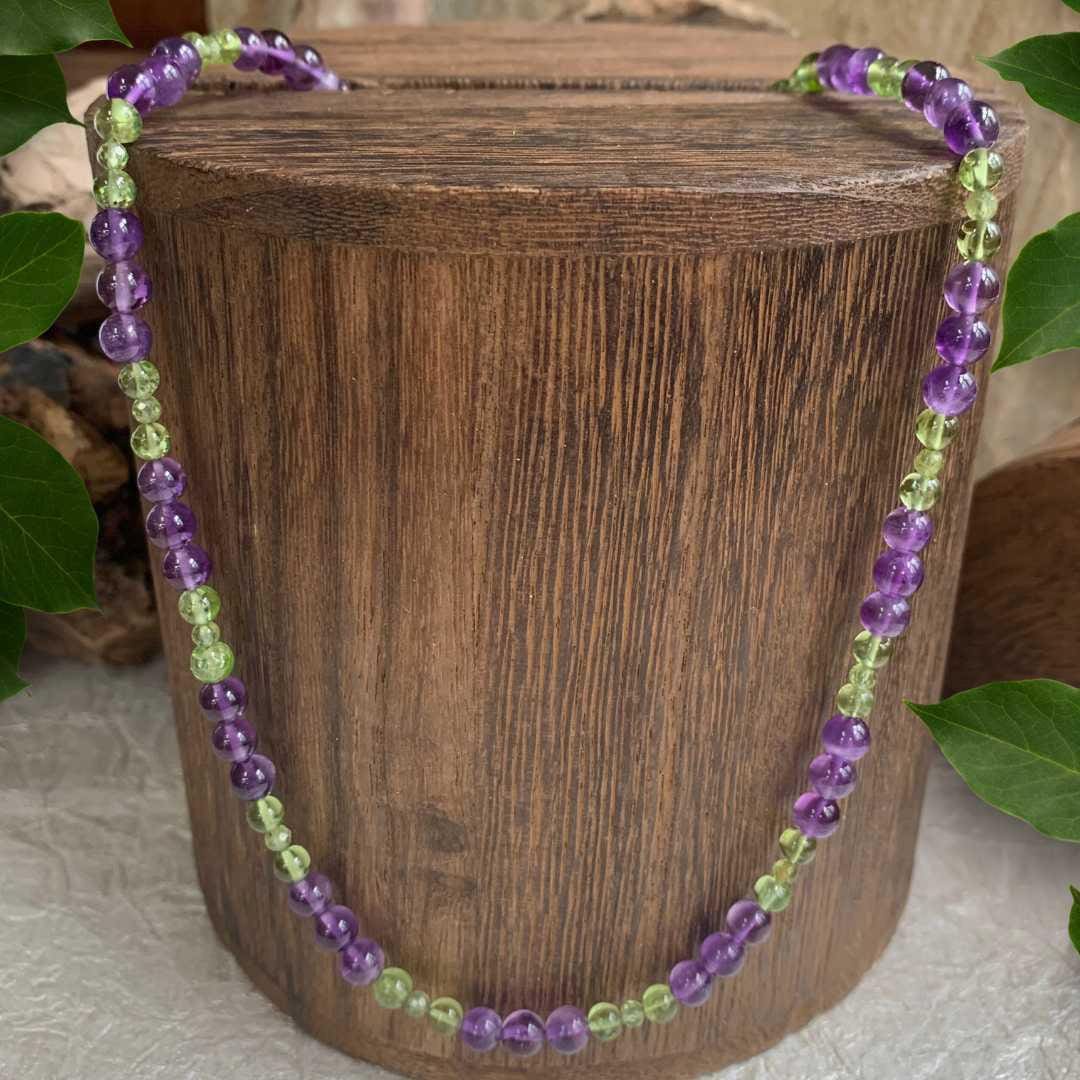 an image of a Amethyst and Peridot Beaded Necklace