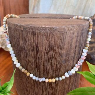 Crazy Lace Agate Hearts Choker Necklace